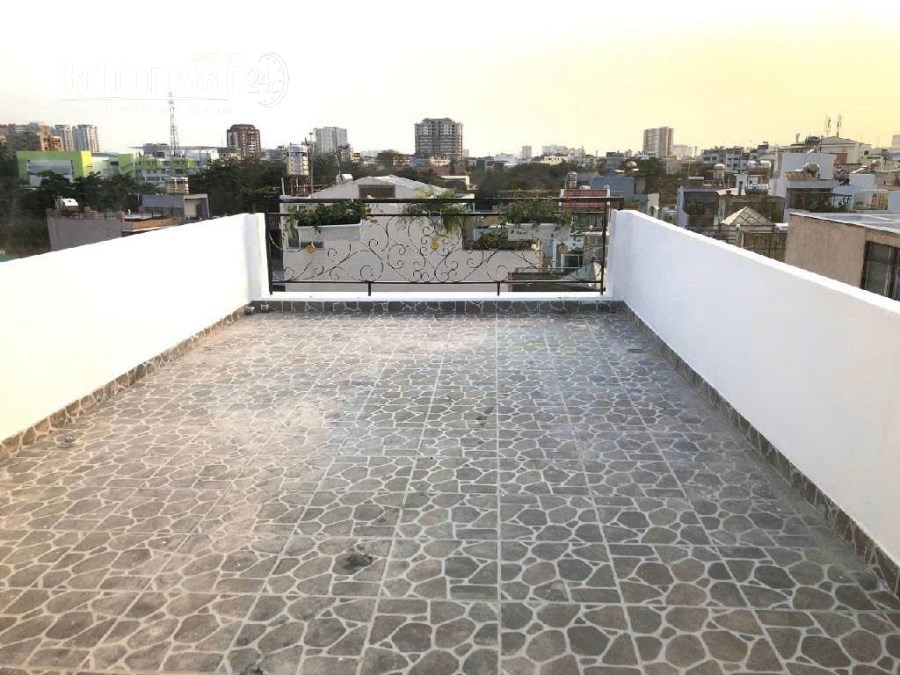 Bán nhà mặt tiền Đường Đất Thánh, Phường 6, Quận Tân Bình