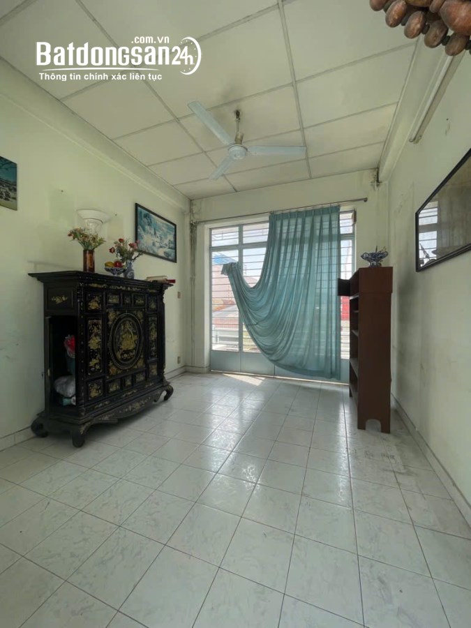Bán nhà Đường Nguyễn Thiện Thuật, Phường 3, Quận 3