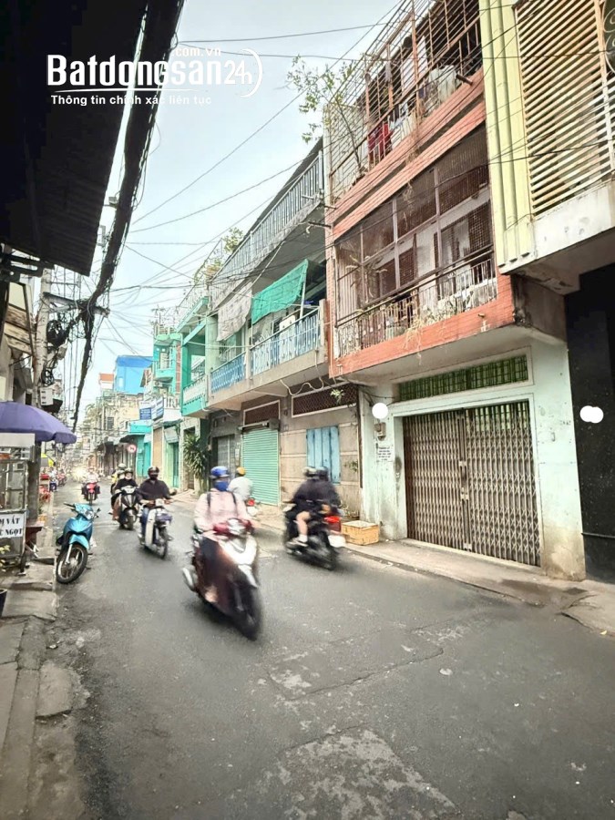 Bán nhà mặt tiền Đường Võ Thành Trang, Phường 11, Quận Tân Bình