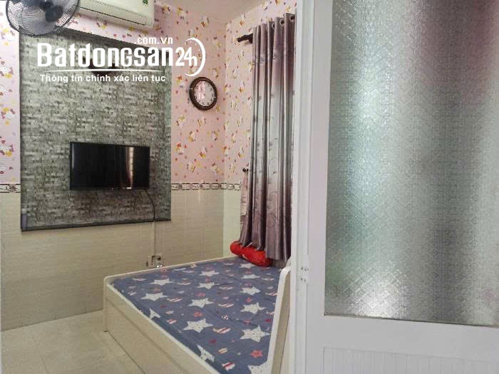 BÁN NHÀ GẦN ĐƯỜNG HỒNG LẠC, QUẬN TÂN BÌNH – 4 TẦNG, HXH NHỈNH 5 TỶ