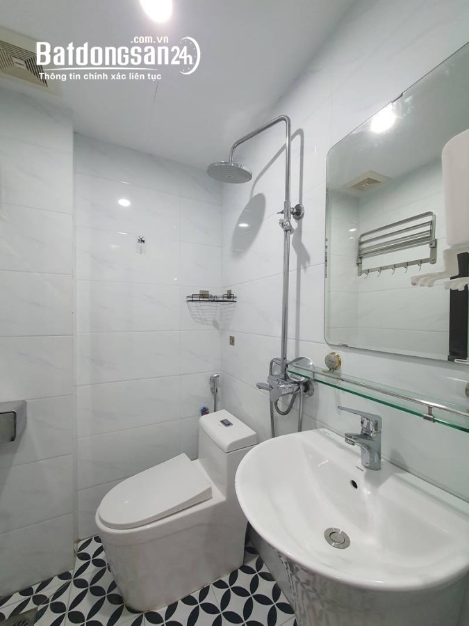 HOT, HIT, HIẾM 40M, 5 TẦNG, 4.5MT, CHỈ NHỈNH 8 TỶ.