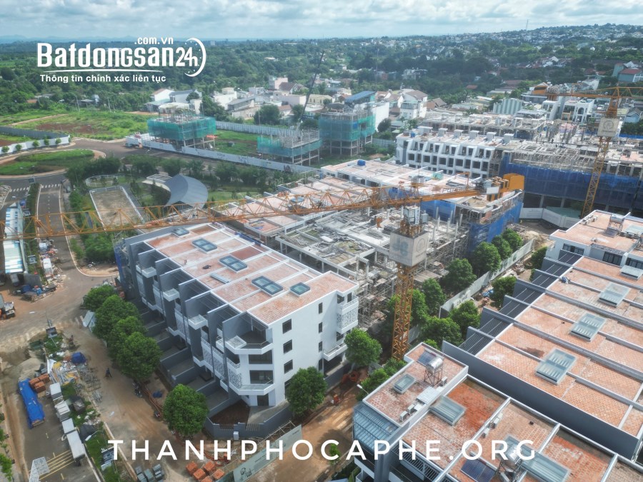Bán nhà phố dự án Thành Phố Cà Phê sẵn nhà, thanh toán đến 2 năm. 