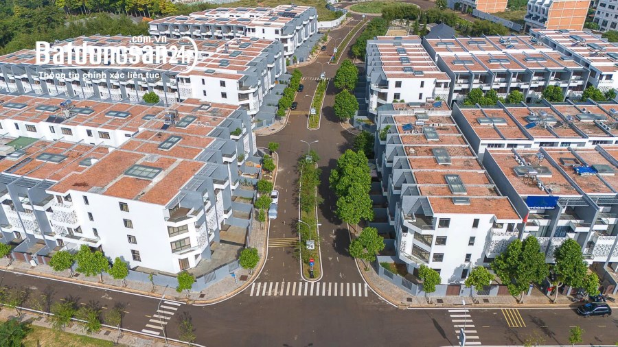 Bán nhà phố dự án Thành Phố Cà Phê sẵn nhà, thanh toán đến 2 năm. 