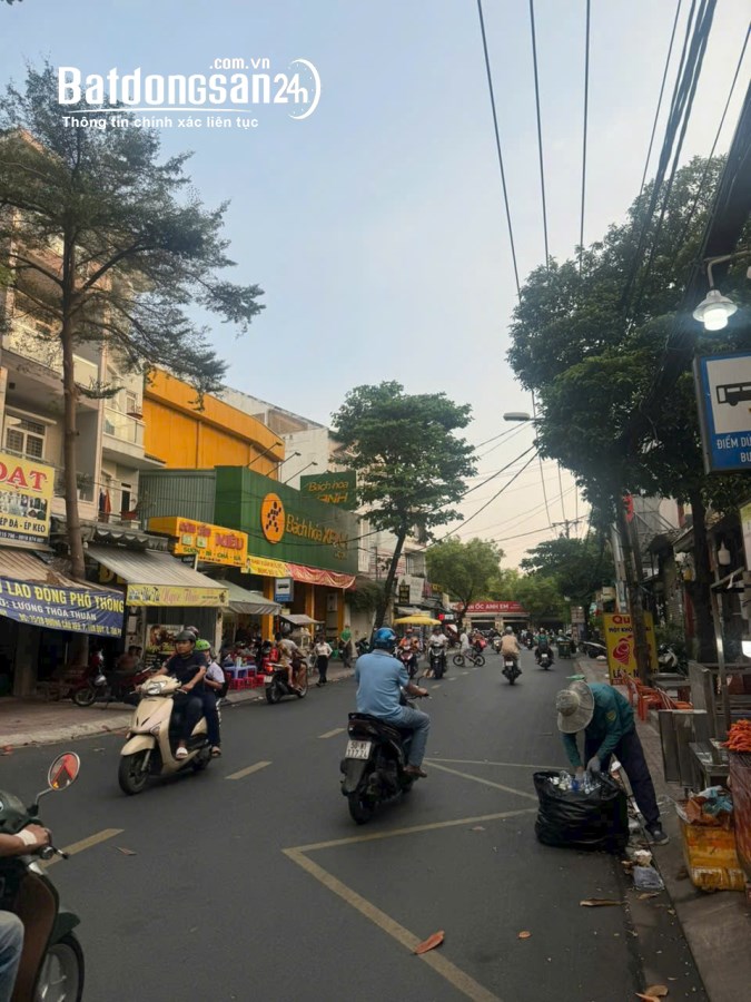 Bán nhà mặt tiền Đường Cầu Xéo, Phường Tân Quý, Quận Tân Phú
