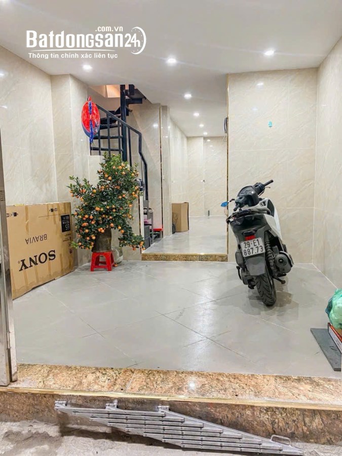 Bán nhà Phố Phan Phù Tiên, Phường Cát Linh, Quận Đống Đa