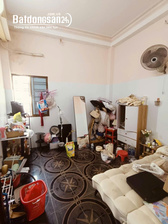 Bán nhà Đường Vườn Chuối, Phường 4, Quận 3
