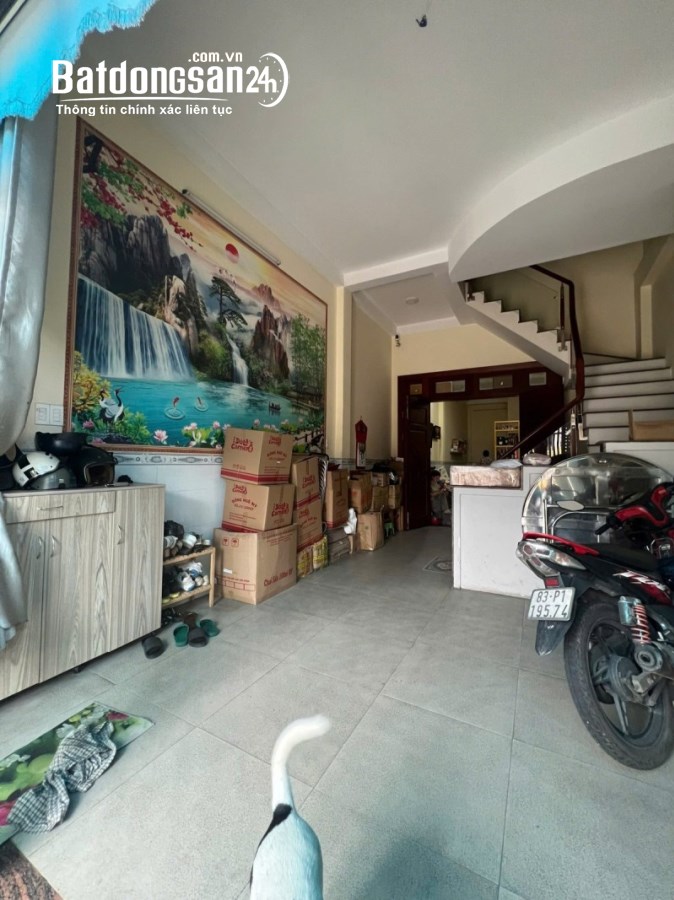 Bán nhà 71m², 6PN, 6WC, 4 tầng, Linh Xuân, Thủ Đức, 6.5 tỷ