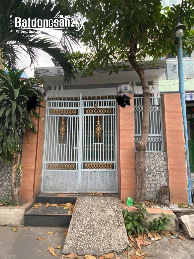 Bán nhà mặt tiền Đường Lạc Long Quân, Phường 3, Quận Tân Bình