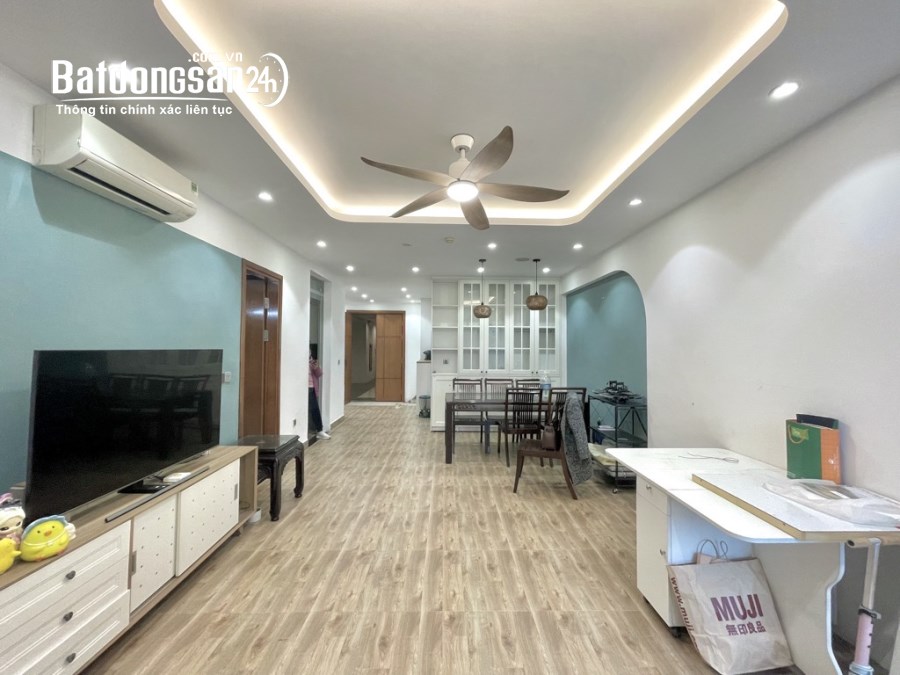 Bán căn hộ Đường Nguyễn Hoàng Tôn, Phường Xuân Đỉnh, Quận Bắc Từ Liêm
