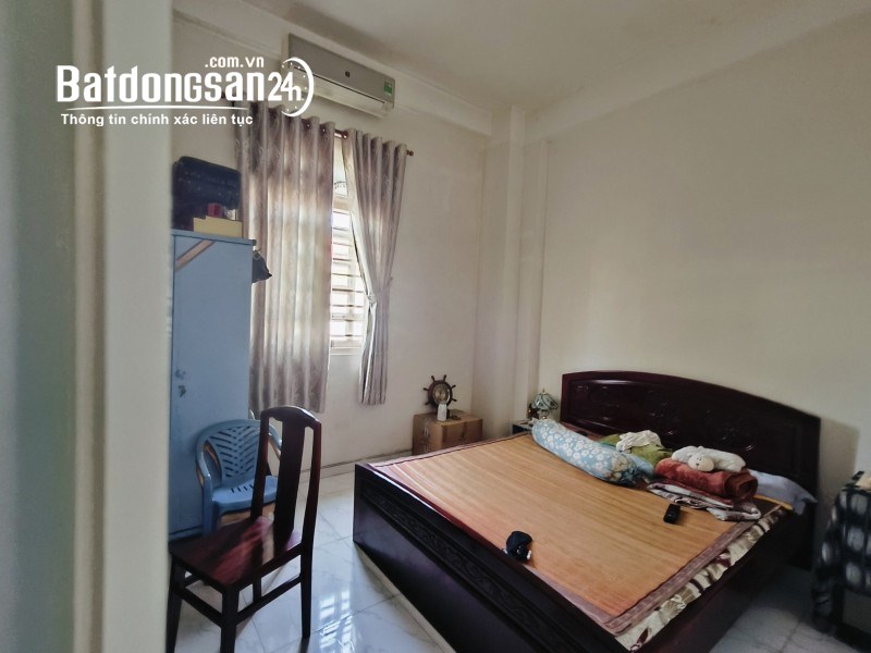 Bán nhà 2 tầng, 260m², 8PN, 8WC, Linh Xuân, Thủ Đức, 6.7 tỷ