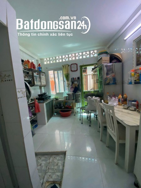 Bán nhà Đường Ngô Gia Tự, Phường 9, Quận 10