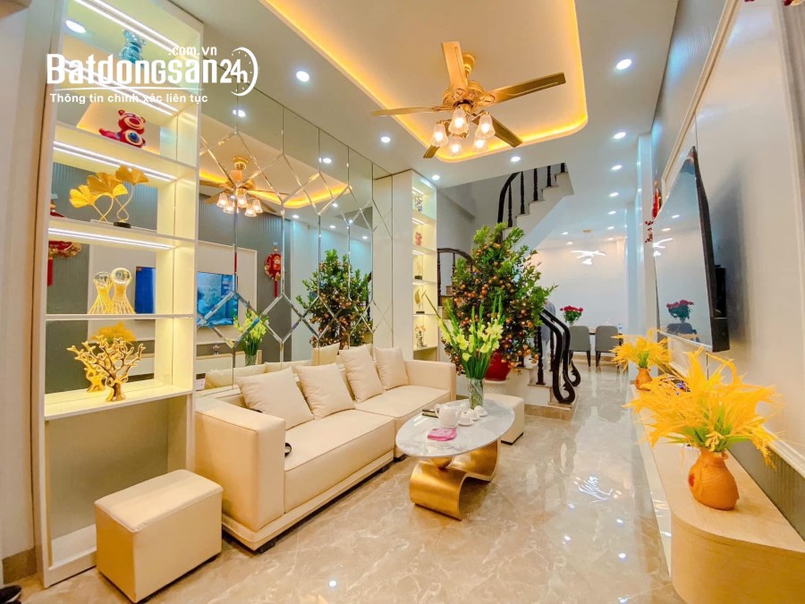 Bán nhà Phố 8/3, Phường Quỳnh Mai, Quận Hai Bà Trưng