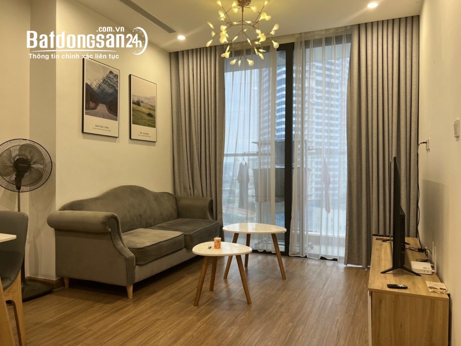 Bán căn hộ Vinhomes Sky Lake, 1PN, hướng đông nam, tầng đẹp giá chỉ 5,35 tỷ