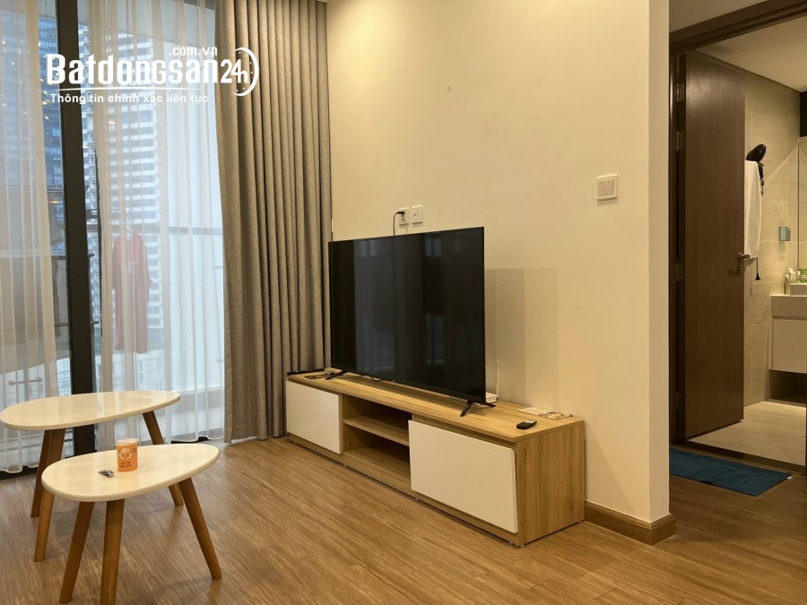 Bán căn hộ Vinhomes Sky Lake, 1PN, hướng đông nam, tầng đẹp giá chỉ 5,35 tỷ