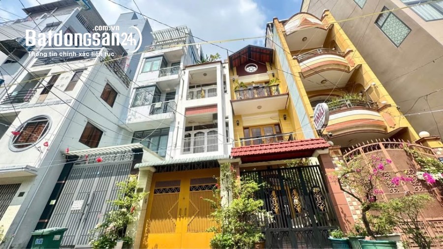 Bán nhà Đường Bến Vân Đồn, Phường 5, Quận 4