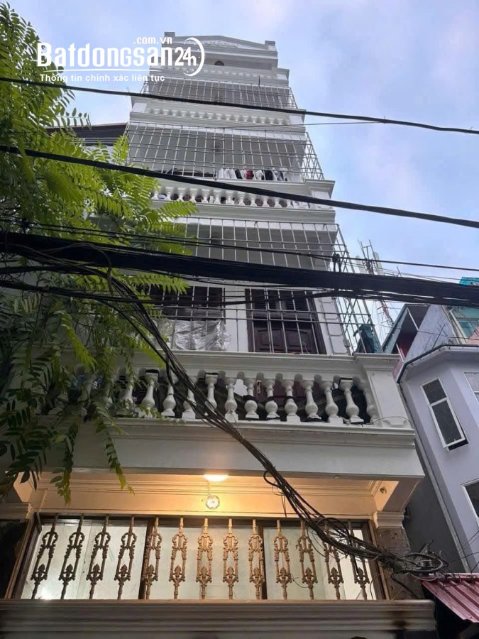 "Cho thuê nhà 5 tầng phố Hoàng Hoa Thám, Ba Đình. Giá: 15tr