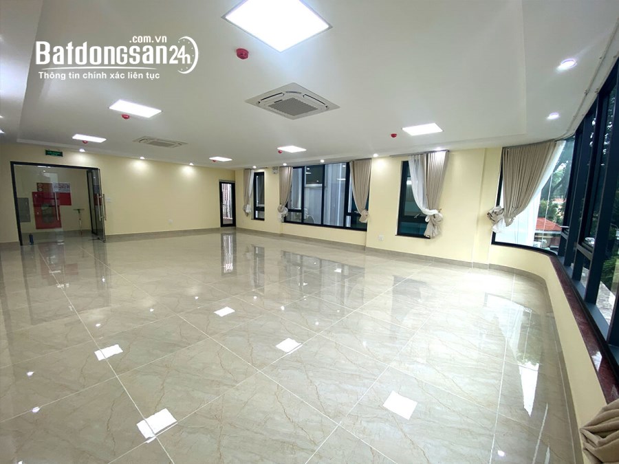 Bán Tòa Văn Phòng 9 Tầng MP Tô Vĩnh Diện. Đang Cho Thuê 140tr/th. DT 115m2. Giá 57 TY