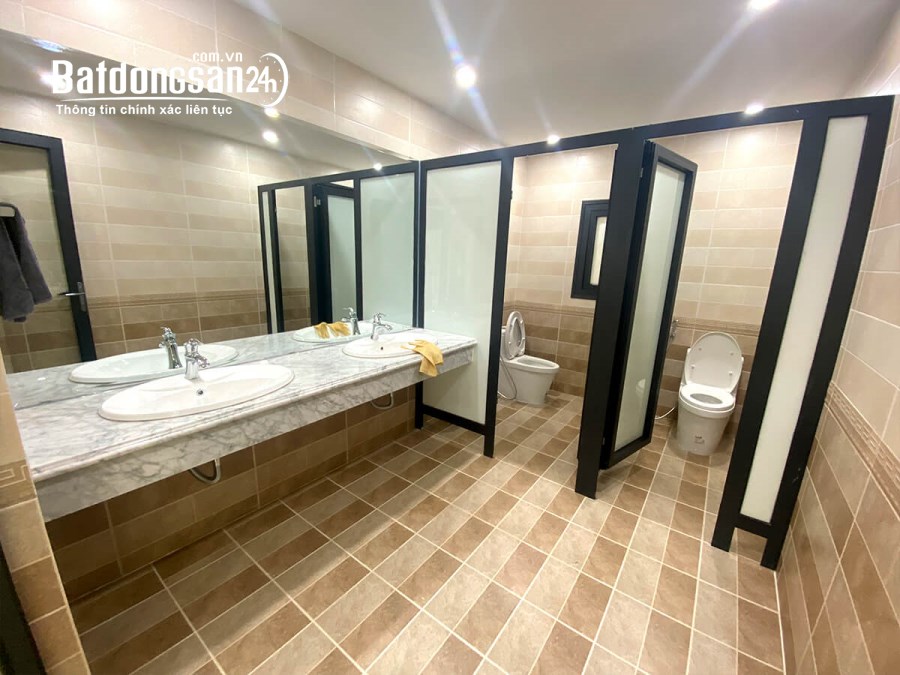 Bán Tòa Văn Phòng 9 Tầng MP Tô Vĩnh Diện. Đang Cho Thuê 140tr/th. DT 115m2. Giá 57 TY