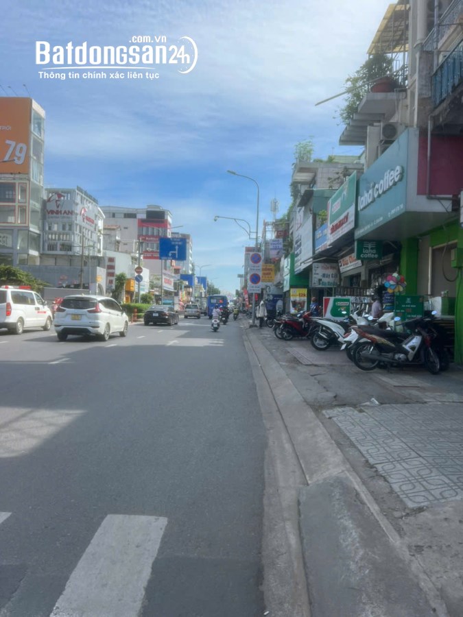Bán nhà mặt tiền Đường Hoàng Văn Thụ, Phường 4, Quận Tân Bình