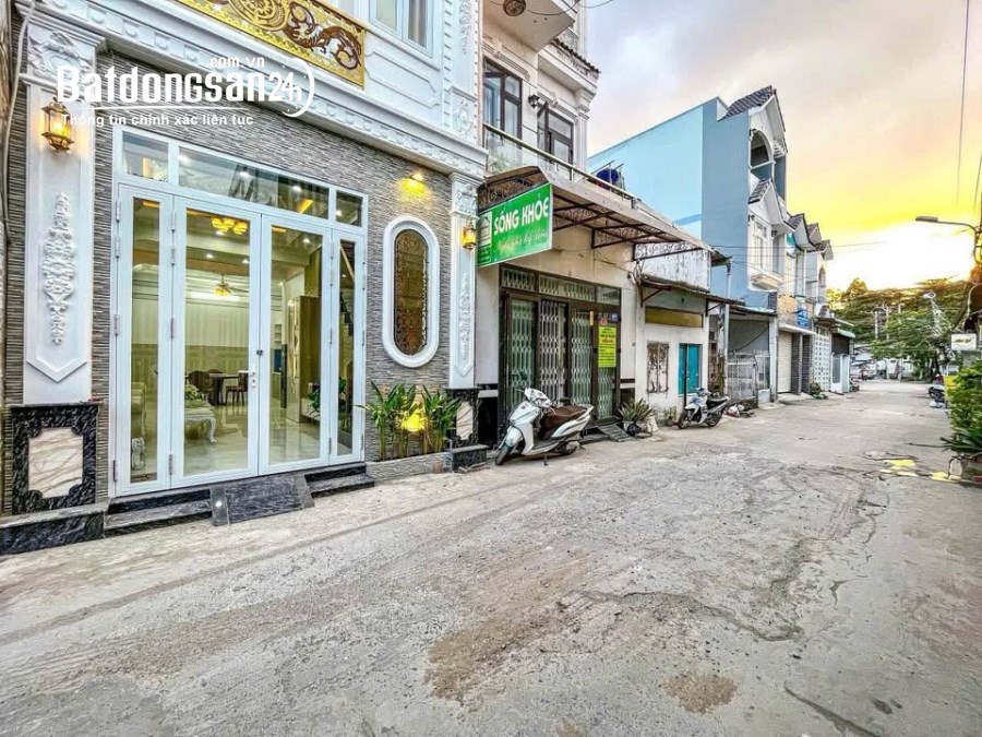 Bán nhà Đường Nguyễn Văn Linh, Quận Ninh Kiều