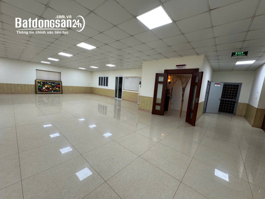 Cho thuê mặt bằng Đường Lạc Long Quân, Phường Quan Hoa, Quận Cầu Giấy
