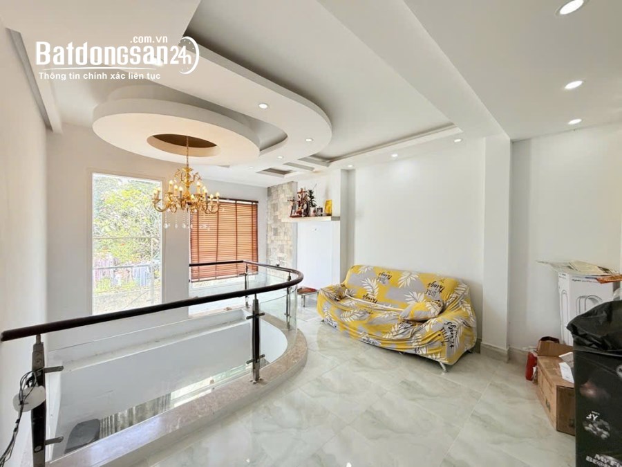 Bán nhà Đường Kênh Tân Hóa, Phường Phú Trung, Quận Tân Phú