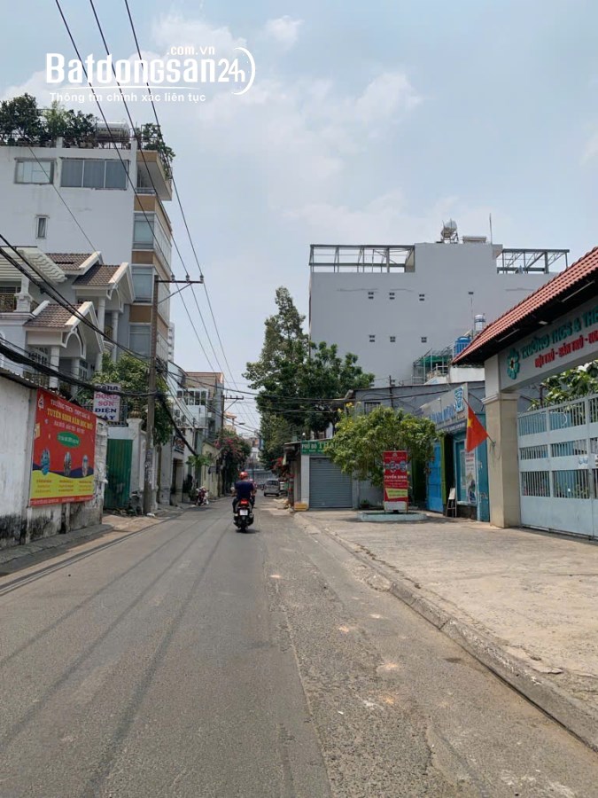 Bán nhà Đường Âu Cơ, Phường 10, Quận Tân Bình