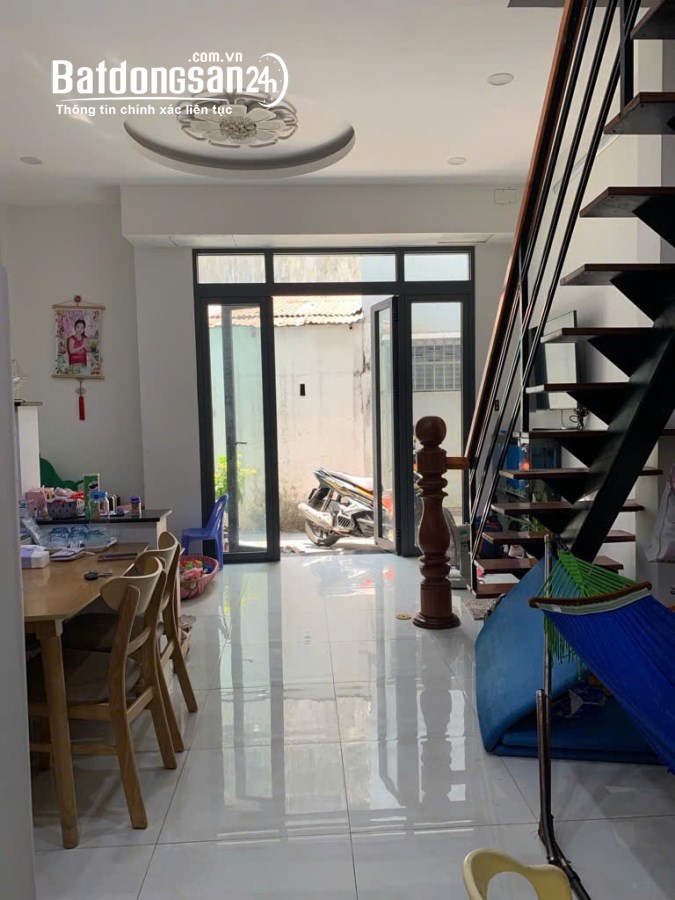 Bán nhà Đường Âu Cơ, Phường 10, Quận Tân Bình