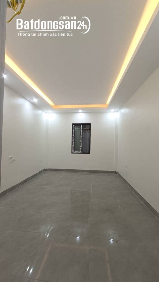 Bán nhà Đường Phan Trọng Tuệ, Xã Tam Hiệp, Thanh Trì, 50m2, 4 tầng, MT5m, 6.9 tỷ