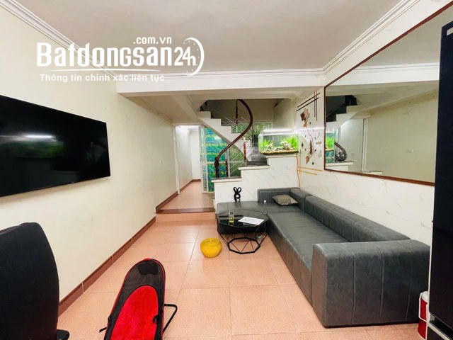 Bán nhà Tam Trinh, Hoàng Mai, 39m2, 4 tầng, siêu rẻ, chỉ hơn 6 tỷ