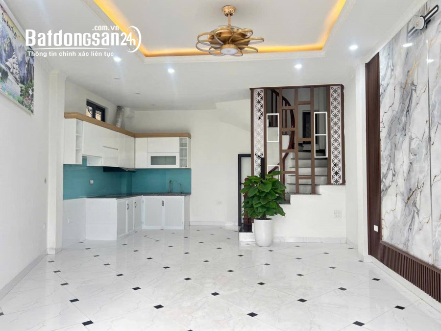 Bán nhà phố Quan Nhân, nhà mới xây có thang máy đẹp tuyệt vời, chỉ 8 tỷ