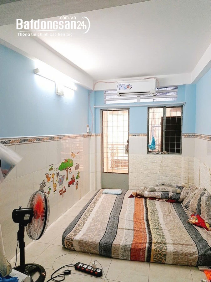 Bán nhà Đường Hàn Hải Nguyên, Phường 2, Quận 11