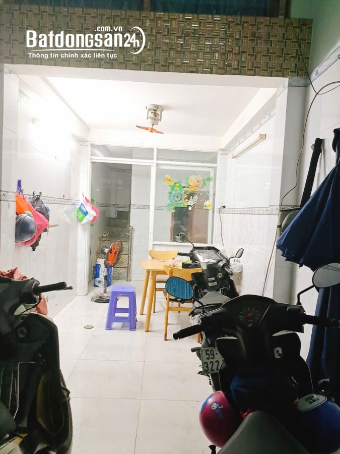 Bán nhà Đường Hàn Hải Nguyên, Phường 2, Quận 11