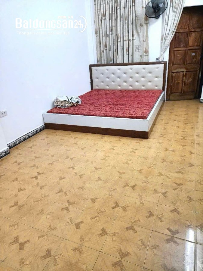 Cho thuê nhà Đường Đê La Thành, Phường Ngọc Khánh, Quận Ba Đình