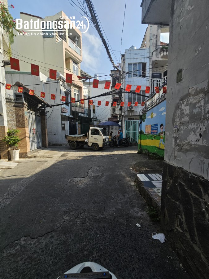 Bán nhà Đường Nguyễn Văn Đậu, Phường 7, Quận Bình Thạnh