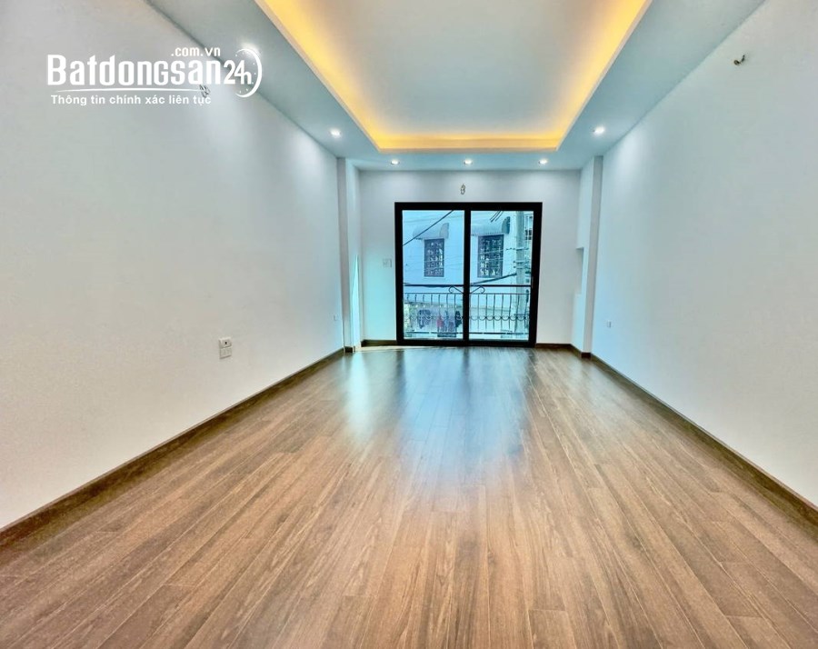 Bán nhà Đường Lĩnh Nam, Phường Mai Động, Quận Hoàng Mai