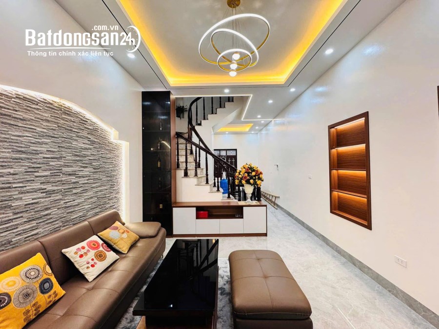 BÁN NHÀ HIẾM CÓ PHỐ VĨNH HỒ, VỊ TRÍ ĐẸP NHƯ MƠ 10m RA PHỐ Ô TÔ TRÁNH, 8 TỶ HƠN