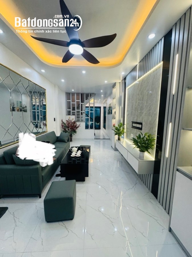 SIÊU PHẨN, TRUNG TÂM QUẬN ĐỐNG ĐA-KHÂM THIÊN- NHÀ ĐẸP Ở NGAY,FULL NỘI