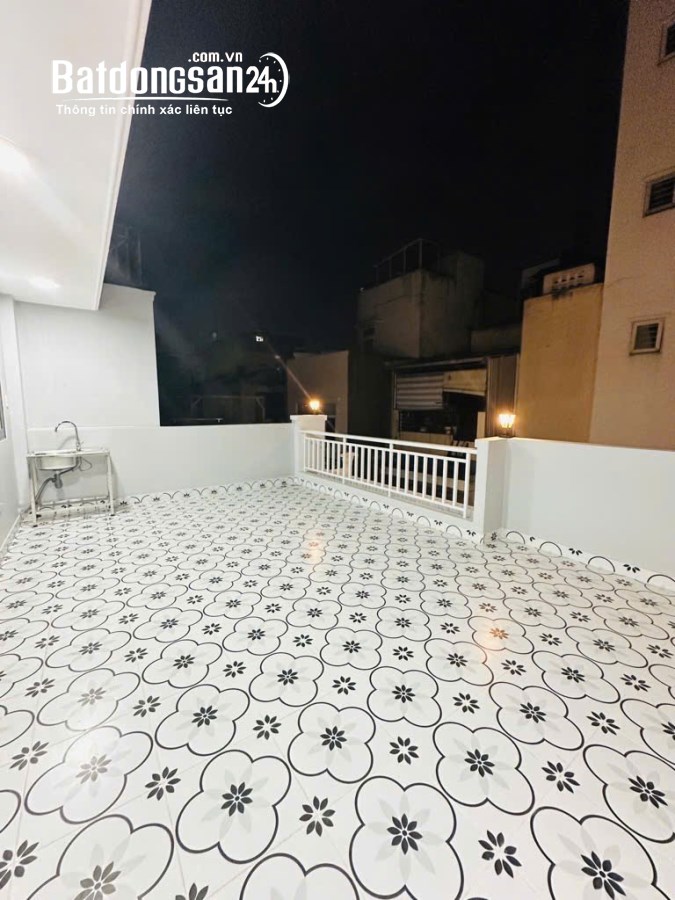 Bán nhà Đường Tô Hiến Thành, Phường 15, Quận 10