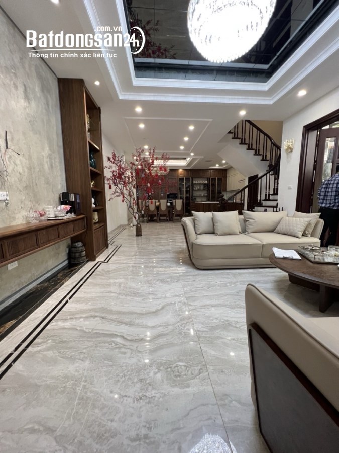 🔥5.8 TỶ SỞ HỮU NGAY NHÀ CỔ NHUẾ 31M, 5 TẦNG🔥