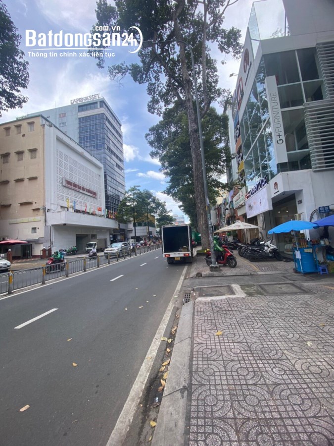 Bán gấp hoặc cho Thuê tòa nhà MT 326 Nguyễn Thị Minh Khai, Quận 3