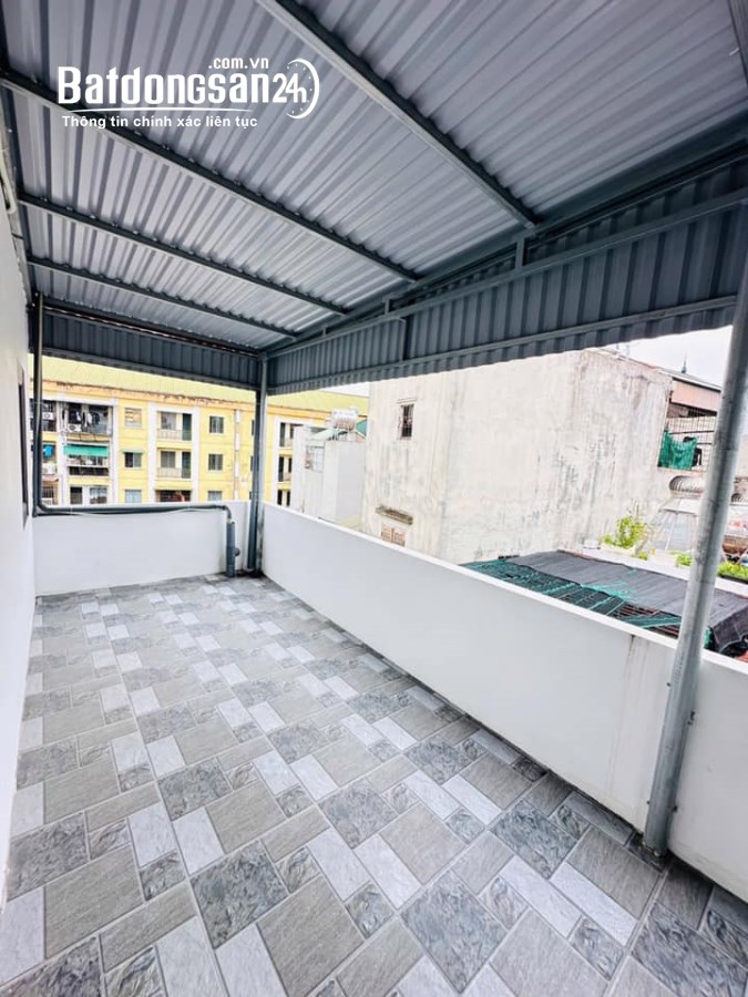 "Bán nhà phố Giáp Bát, Hoàng Mai 36m, 5 tầng. Giá: 6.5 tỷ