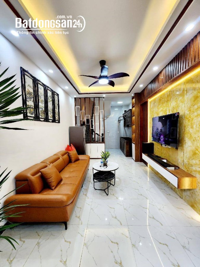 BÁN NHÀ NGÕ ĐẸP THÊNH THANG PHỐ TÂY SƠN, ĐỐNG ĐA – KHÔNG GIAN SỐNG LÝ TƯỞNG, 9 TỶ