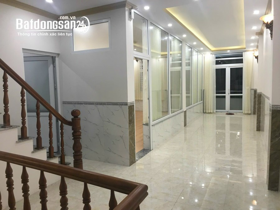 Bán nhà mặt tiền Đường Hậu Giang, Phường 5, Quận 6