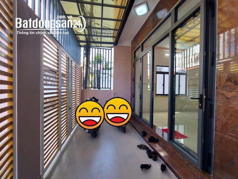 Bán nhà mặt tiền Đường Trịnh Hoài Đức, Phường Hiệp Phú, TP Thủ Đức (Quận 9)
