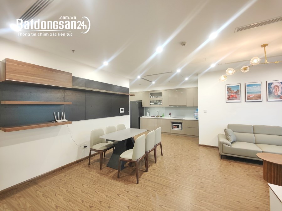 Cho thuê căn hộ Vinhomes West Point, căn góc, 4PN, view đẹp, đủ đồ