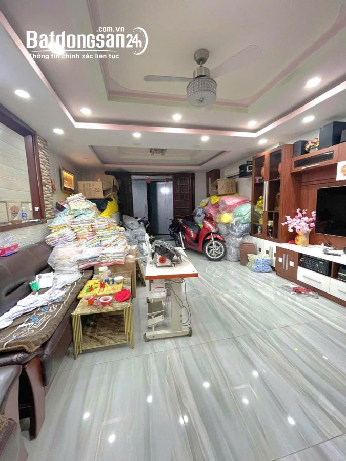Bán nhà Đường Ni Sư Huỳnh Liên, Phường 10, Quận Tân Bình