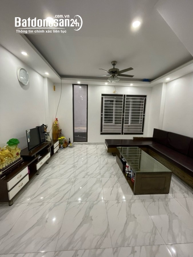 BÁN NHÀ ĐẸP QUAN NHÂN, 44M², 5 TẦNG, NGÕ THÔNG RỘNG THÊNH THANG, Ô TÔ