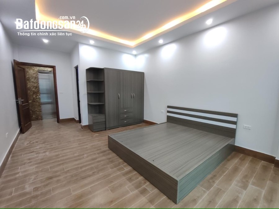 Bán nhà Đường Hồ Văn Chương, Phường Văn Chương, Quận Đống Đa