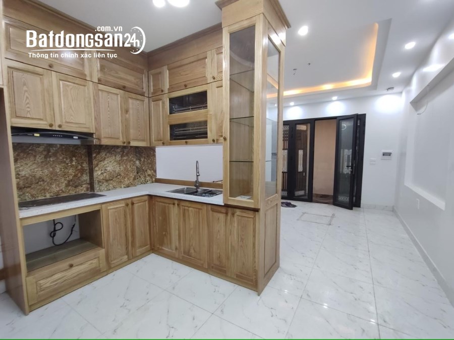 Bán nhà Đường Hồ Văn Chương, Phường Văn Chương, Quận Đống Đa